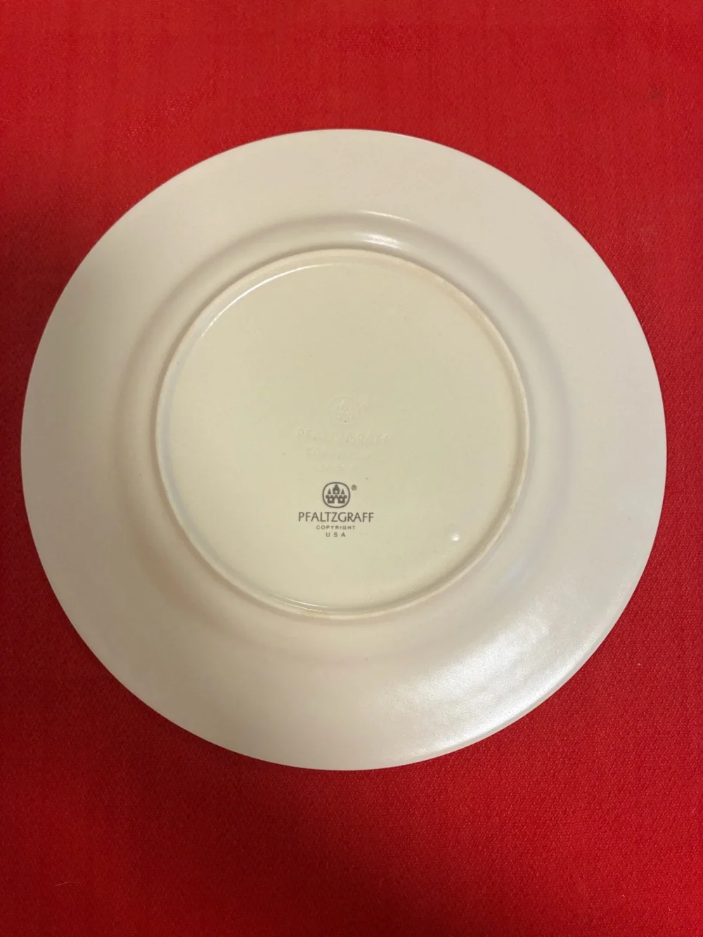 Set of 2 Pfaltzgraff Nordic Christmas Dinner Plates - Reindeer & Snowflakes
